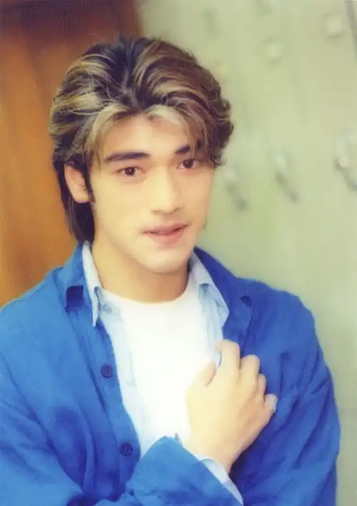 金城武这种发型怎么留?