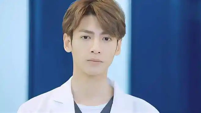 儿科医生:罗云熙进门一把抱住唐雨佳,接下来一幕全是狗粮!