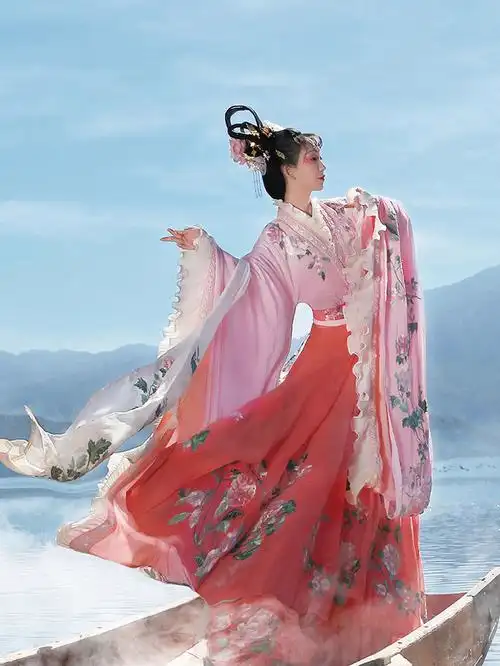 衔泥小筑原创钉珠刺绣汉服元素女装花神赋牡丹之仙子淘宝网