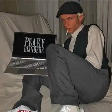 2023ins风高清帅气的欧美男生头像