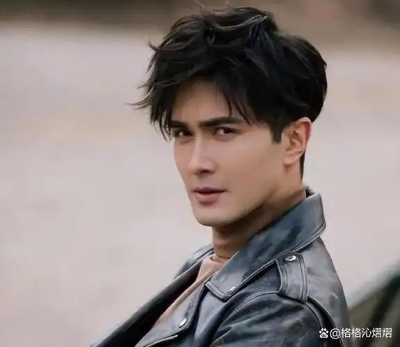 高伟光模特出身转行演戏25岁才考上中戏30多岁苦尽甘来