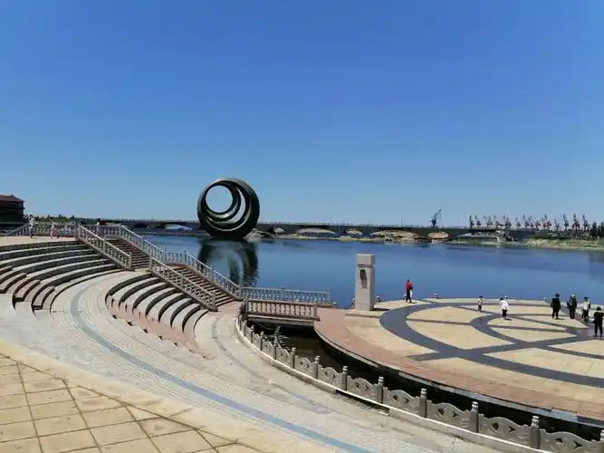 鲅鱼圈月亮湖是四栖大型综合公园(三)