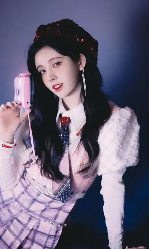 鞠婧祎甜美乖巧迷人写真,图片大全,高清,图库-回车桌面