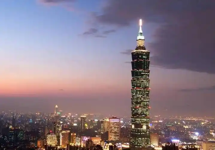 原创我国十大高楼排名上海有两栋大楼上榜台北101大楼仅居第六