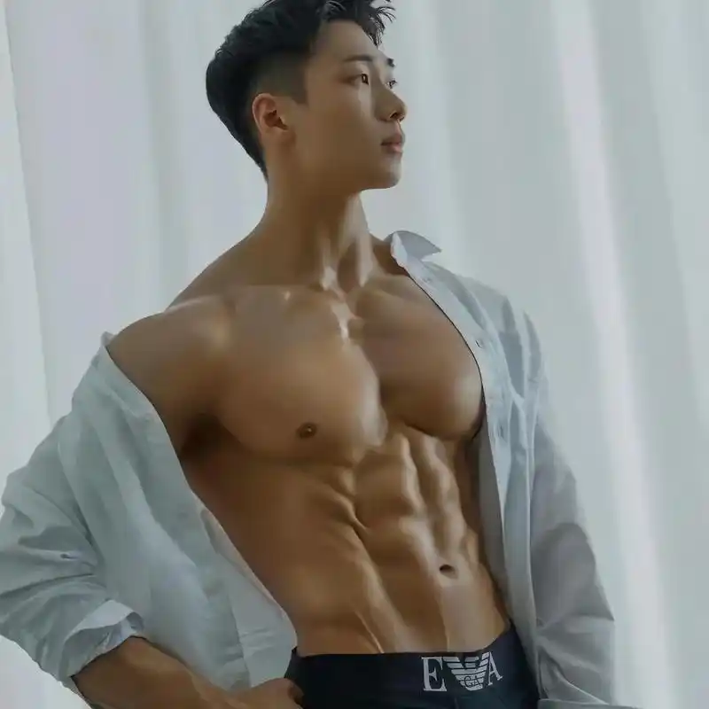 男朋友#小哥哥 #腹肌 #禁欲系 #内裤  - 抖音