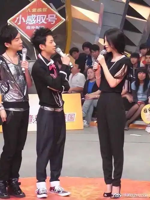 朱珠与刘德华,巩俐,袁立合作出演的《我知女人心》,这是她的首部电影