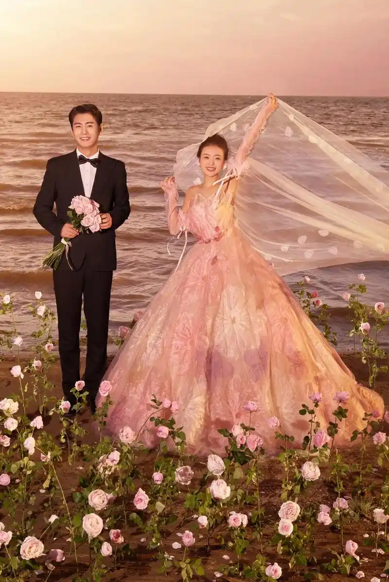 人间真有花仙子6015花蕊夕阳海景婚纱照