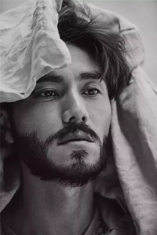 胡子图片(好看的胡子造型)