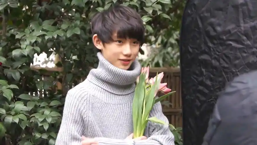 【考古二代-丁程鑫】是从小就爱笑的那个少年呐