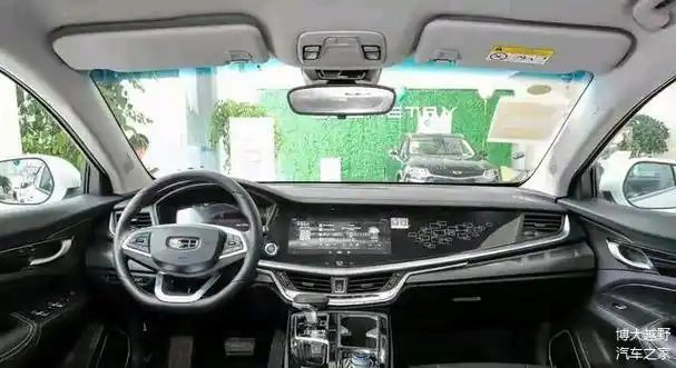 吉利博瑞phev里程升级版上市纯电续航84公里配置丰富表现出色