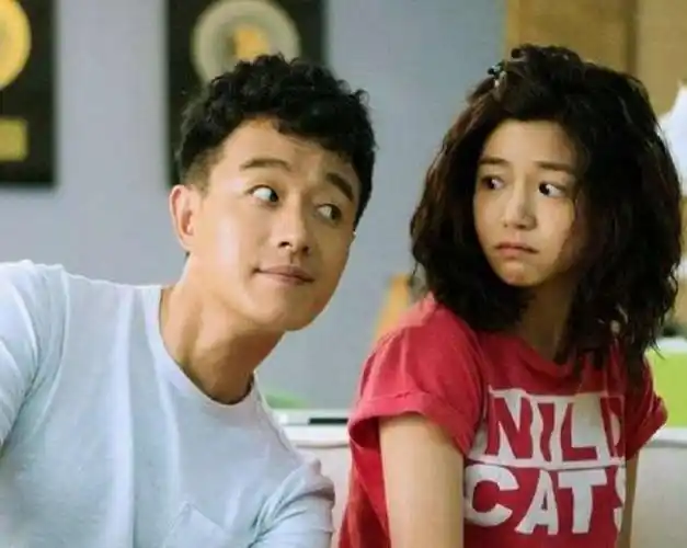 4对撞脸的男女明星韩东君陈瑶有夫妻相陈柏霖马思纯像龙凤胎