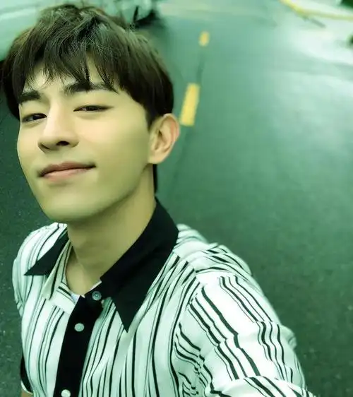 事实证明,邓伦近照曝光还想复出的试探,撕开了娱乐圈的遮羞布|杨紫