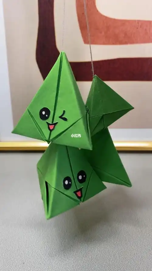 快来一起包粽子吧#幼儿园手工  #折纸  #端午节粽子  #端午节  #创意