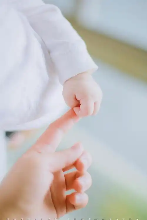 10张宝宝萌照,抓拍!,看完深有感触