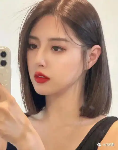 2021秋季热门发型鱼尾发可爱减龄