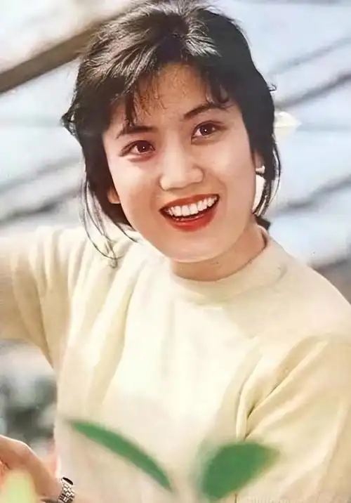 嫁富商移居加拿大北影金花李秀明的结局证明刘晓庆说的对