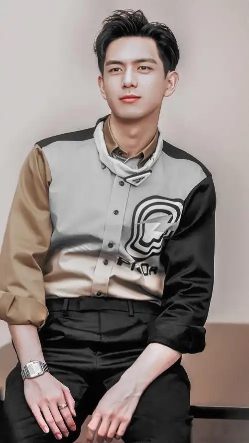 这组李现的帅照一定要分享给大家