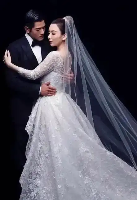 蒋勤勤田亮,叶一茜罗晋唐嫣陆毅,鲍蕾黄磊孙莉王祖蓝李亚男陈赫张子萱