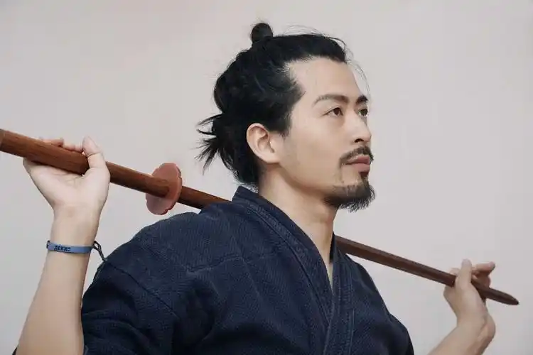 记得长赞三联加关注喔cos武士男生如何留长发 儿童节更新下吧真是超爱