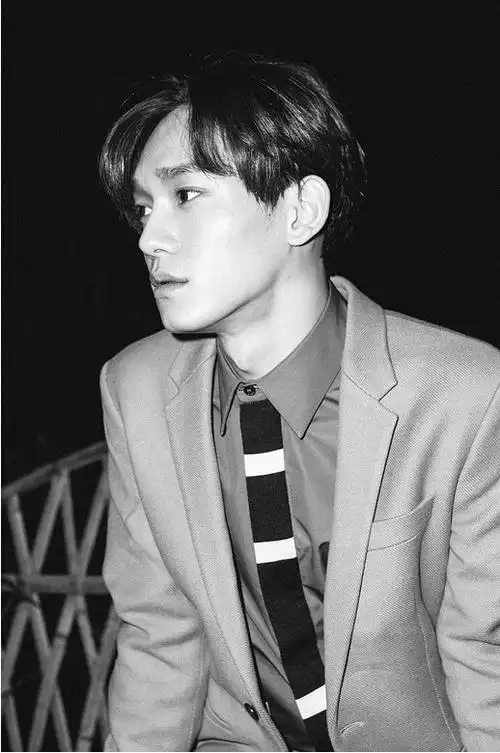 exo二辑chen预告片公开 风衣加身型男魅力【组图】 (2)