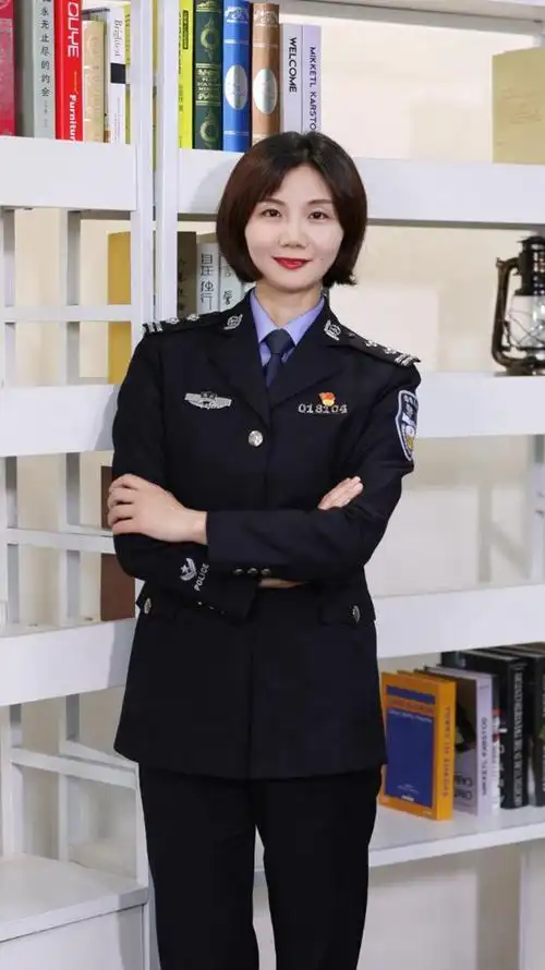 致敬三八妇女节重庆最美女警来了