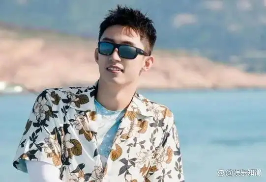 事实证明半路出道的黄景瑜已经走上了演员的另一条康庄大道