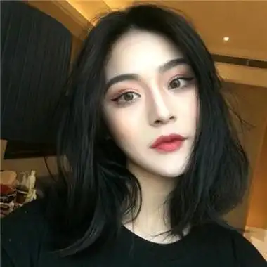 qq头像女生霸气高冷范带锁骨