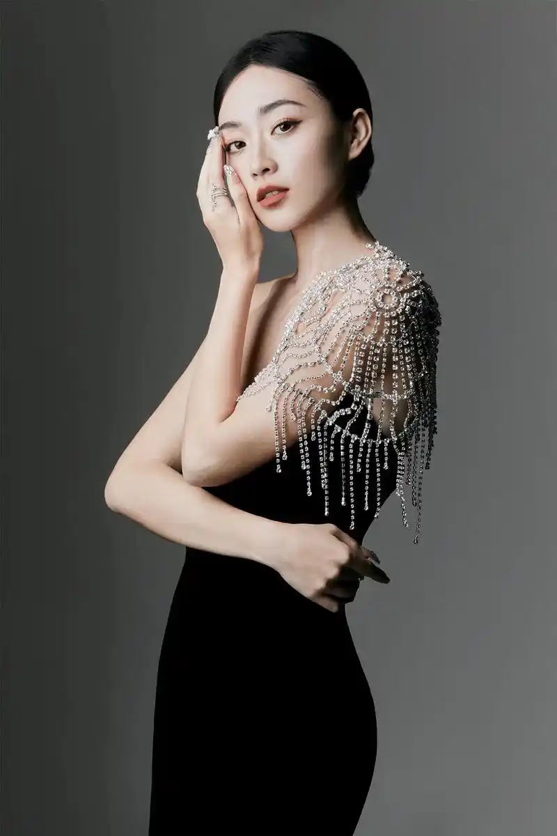 时尚高级感写真99拍出明星感.