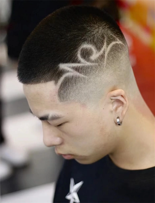 美式寸头雕刻 帅气酷炫时髦_男士短发 - 美发站