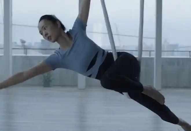 三十而已江疏影有马甲线童谣有腹肌看到毛晓彤我笑出声