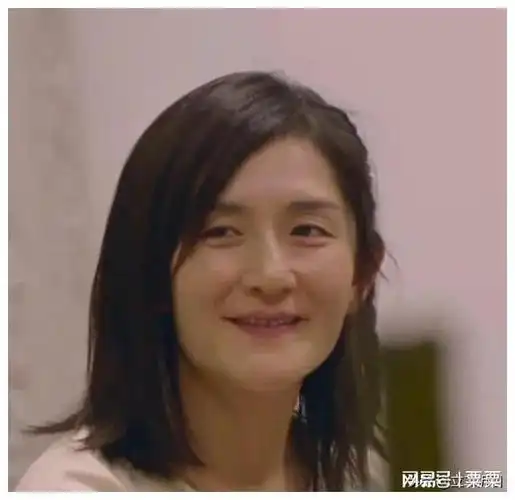 后的高圆圆卸妆后的李小璐卸妆后的关晓彤卸妆后的董卿卸妆后的景甜