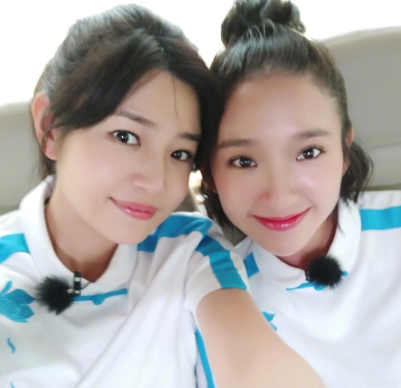 终于知道女星为何不敢和唐艺昕合影了,连赵丽颖都尴尬!