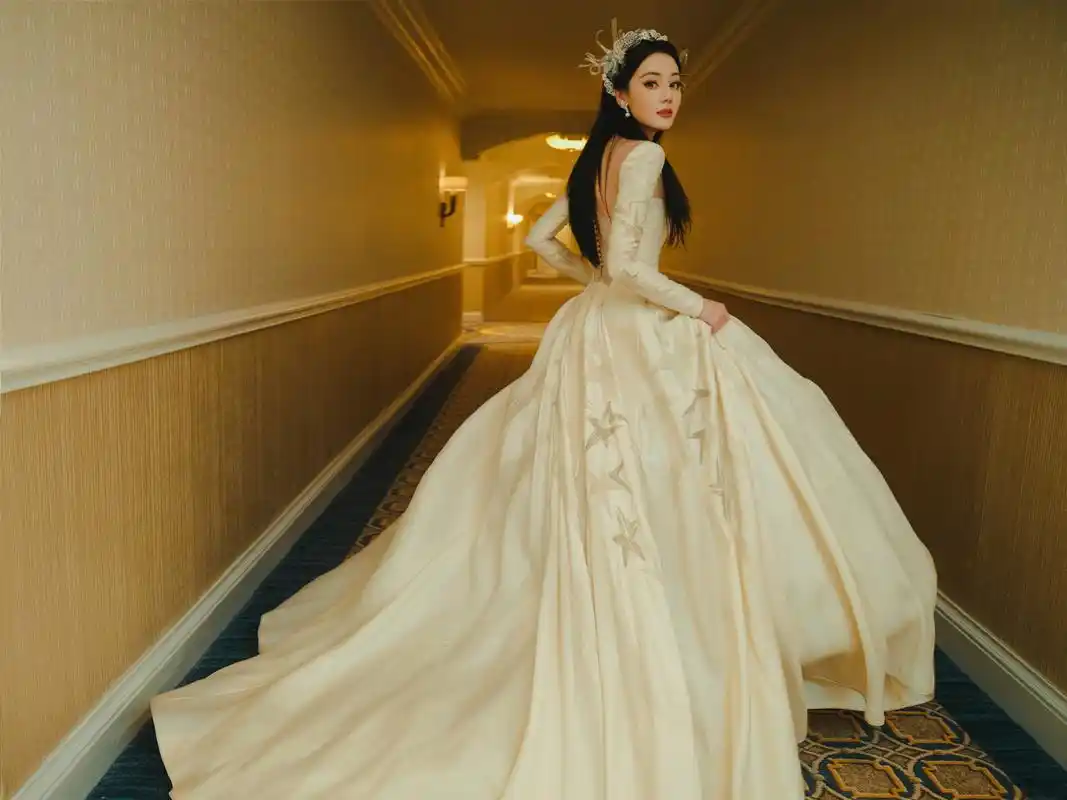 2023腾讯视频星光大赏# #迪丽热巴#   腾讯视频星光大赏,听说