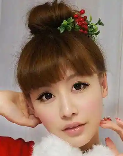 夏日显清爽,韩式甜美丸子头发型图片