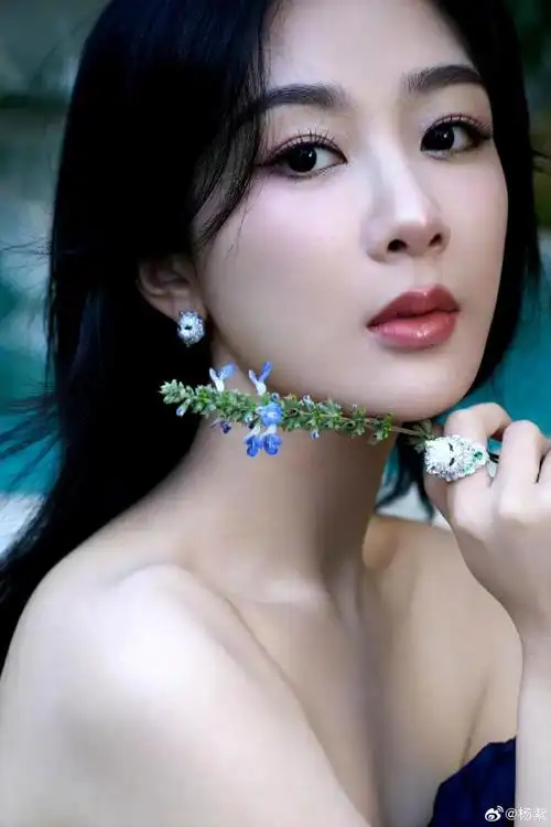 杨紫李现国色芳华官宣励志大女主商战剧童言夫妇再合体