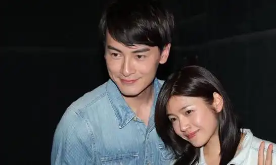 白纸,其实是报纸,陈晓遇到"高端玩家"|周渝民|郑元畅|娱乐圈_网易订阅