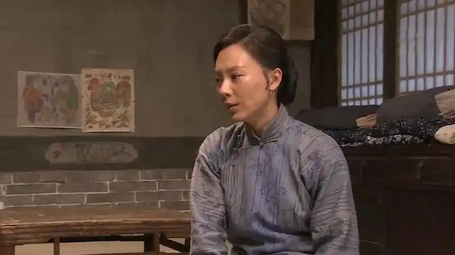 铁梨花:俩儿子都看上一个女孩,这可愁坏铁梨花,咋劝都不听!