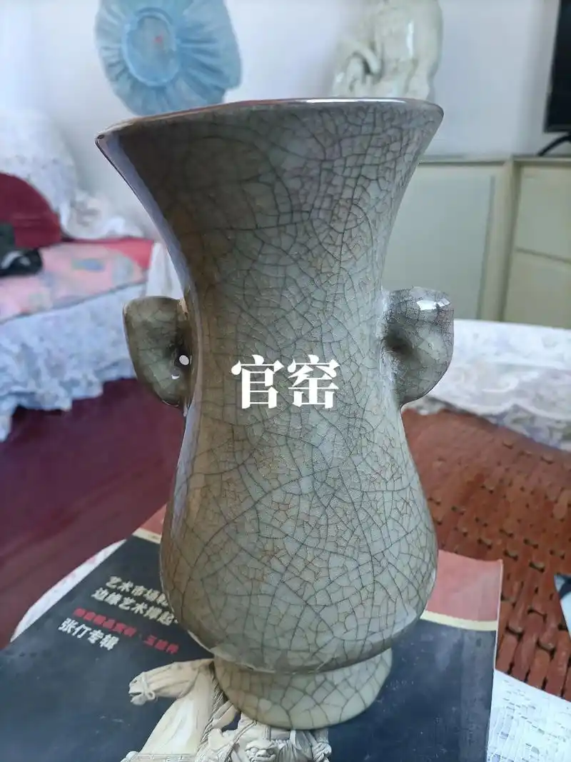 宋官窑主要特证紫口铁足气泡密如攒珠附高清晰放大图及微镜图显示其