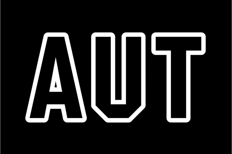 奥克兰理工大学