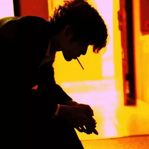 求抽烟的好看头像