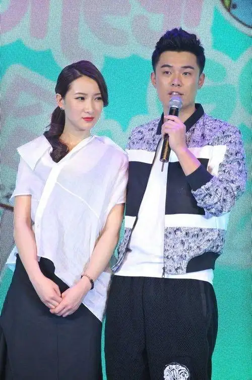 03陈赫和张子萱妥妥的心肝宝贝,相处十分甜蜜.