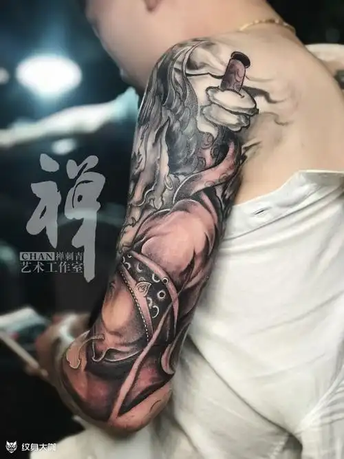 雷神未完_黑灰花臂纹身图案大全 - 纹身大咖