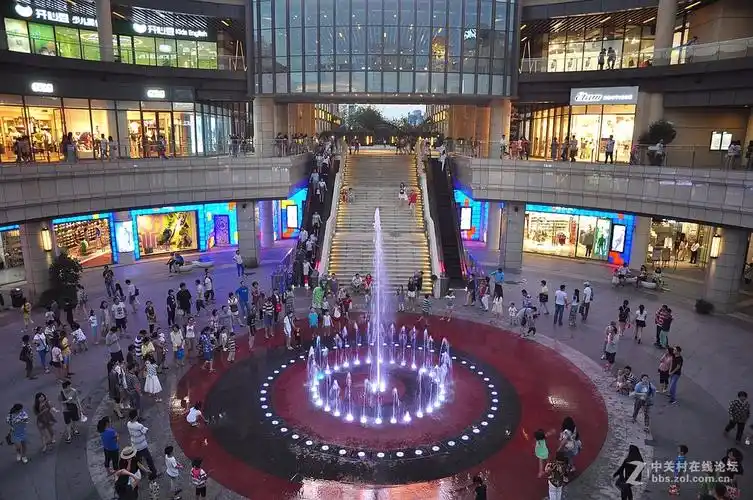 上海长泰广场 开放式购物中心落成开业-中关村在线摄影论坛