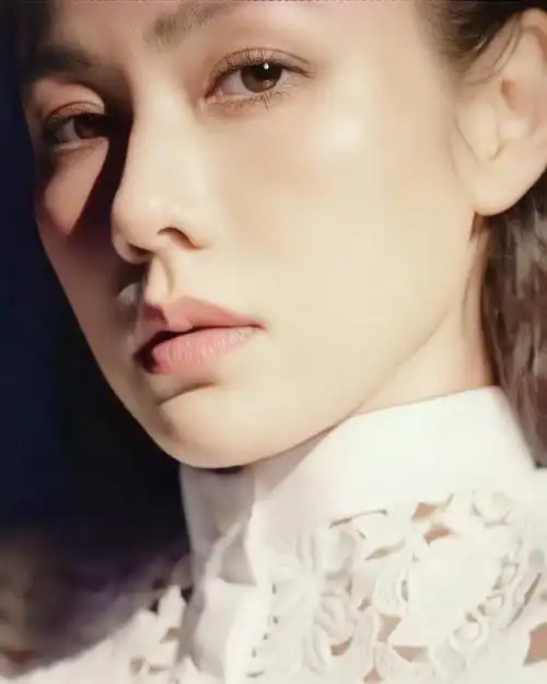 孙艺珍 valentinodivas