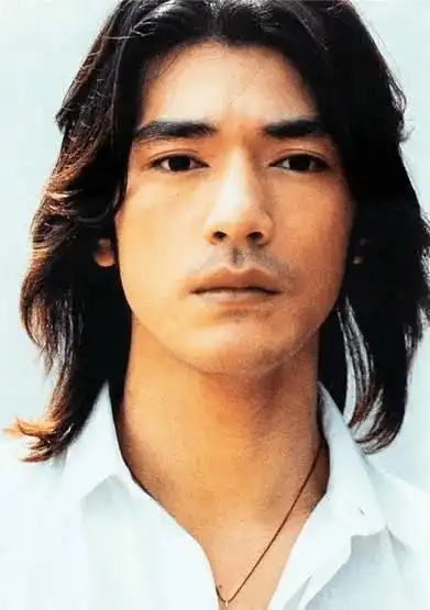 10位港台长发男星,郑伊健帅气逼人, 伍佰气质狂放不羁