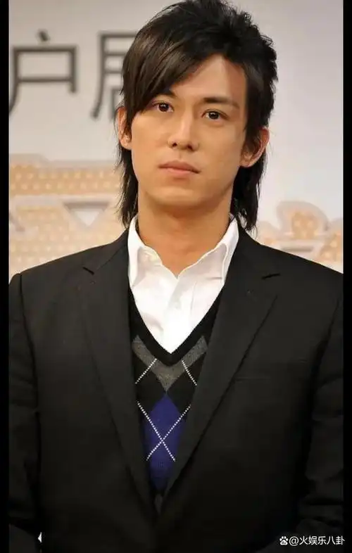 将众多明星和中国人的心牵在一起,而对于台湾的艺人,大家更加的关心