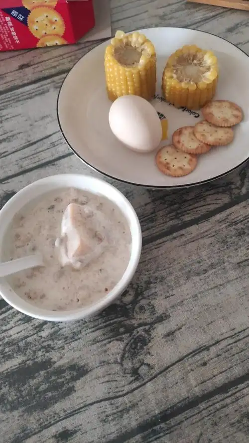 兰的天空做的快手酸奶早餐