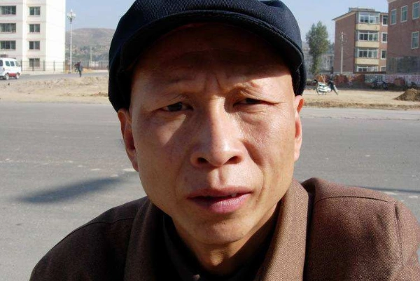 潘长江称有他在前面就不怕了,中国最丑的男演员是谁?