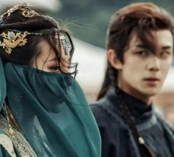 我却注意吴磊"盯妻"眼神,堪称苏神附体|吴磊|迪丽热巴_新浪新闻