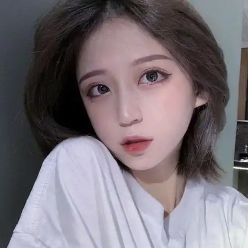 煜●优质气质高冷女头●我们不熟 你可以用钱跟我套近乎_女生头像_我